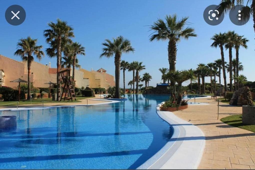 자하라드로아튠스 1Ra Linea Playa Zahara Atlanterra Piscina Parking 아파트 외부 사진